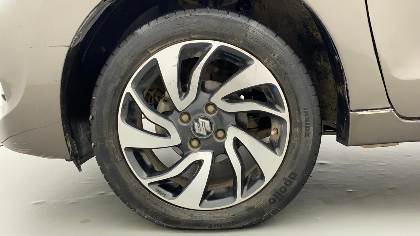 2019 Maruti Baleno ZETA PETROL 1.2, Petrol, Manual, 42,840 km, Left Front Wheel