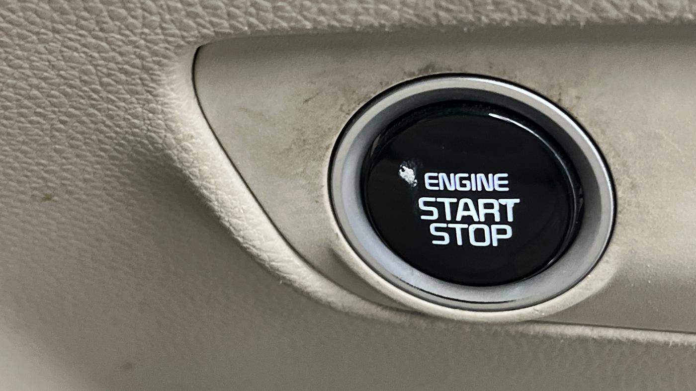 2022 KIA CARENS LUXURY PLUS 1.5 DIESEL AT 6 STR, Diesel, Automatic, 97,519 km, Keyless Start/ Stop Button
