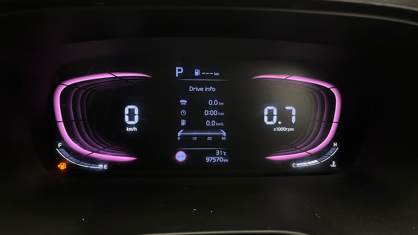 2022 KIA CARENS LUXURY PLUS 1.5 DIESEL AT 6 STR, Diesel, Automatic, 97,519 km, Odometer Image