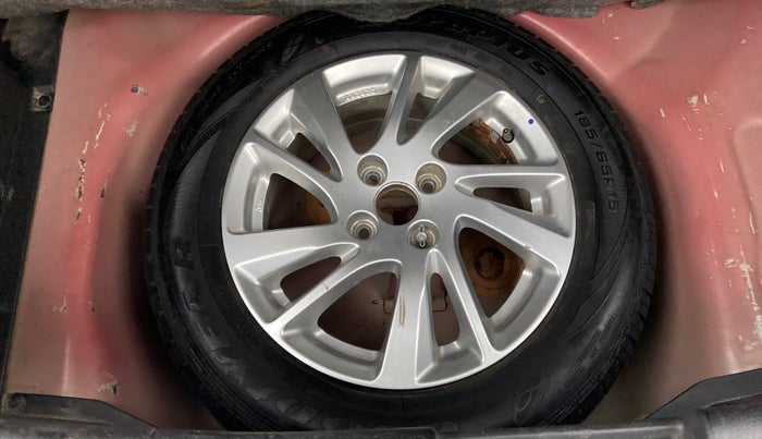 2012 Maruti Swift ZDI, Diesel, Manual, 47,602 km, Spare Tyre