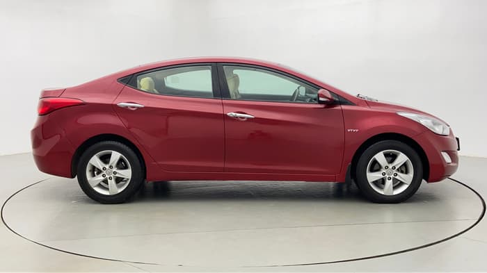 2014 Hyundai New Elantra SX 1.8 MT, Petrol, Manual, 67,750 km, Right Side View