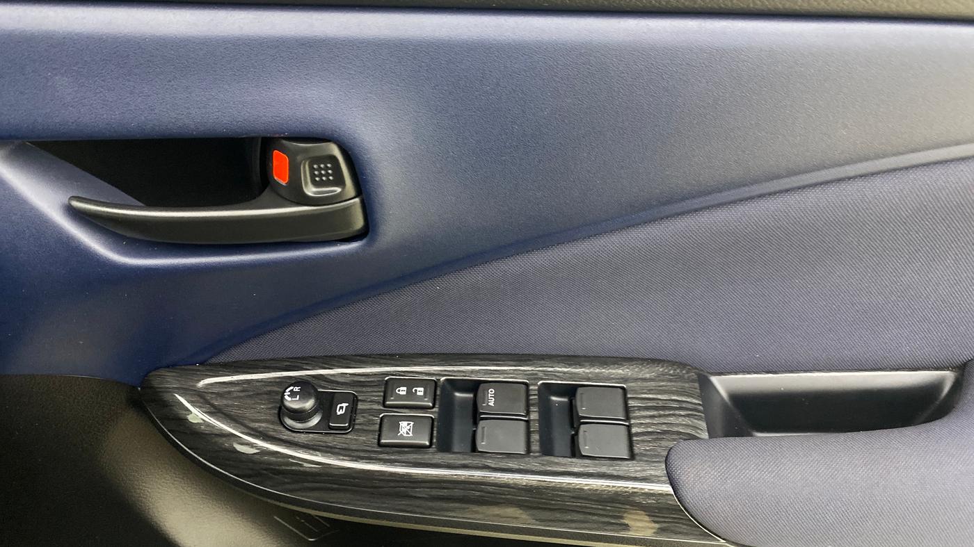 2025 Maruti Baleno DELTA PETROL 1.2, Petrol, Manual, 5,297 km, Driver Side Door Panels Control