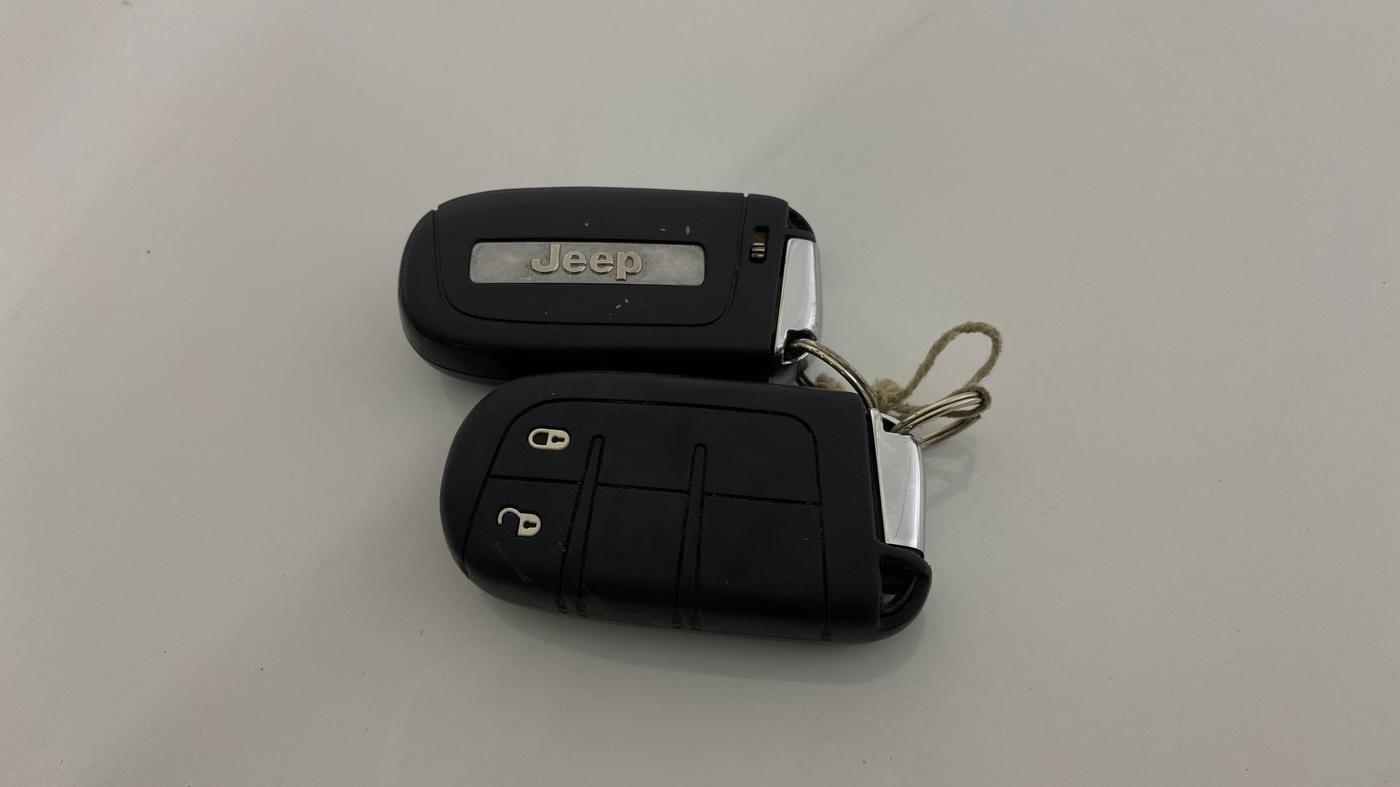 2022 Jeep Compass MODEL S (O) 1.4 PETROL DCT, Petrol, Automatic, 50,377 km, Key Close Up