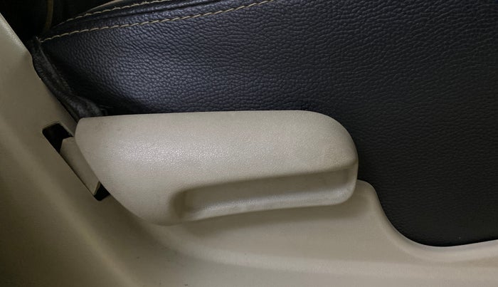 2019 Maruti Celerio VXI, Petrol, Manual, 26,158 km, Driver Side Adjustment Panel