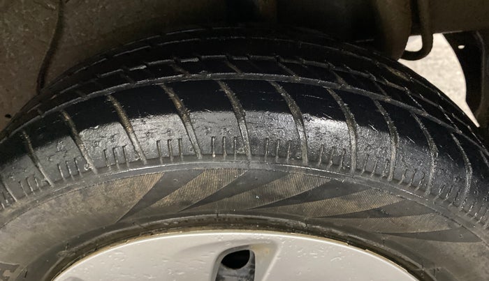 2019 Maruti Celerio VXI, Petrol, Manual, 26,158 km, Left Rear Tyre Tread