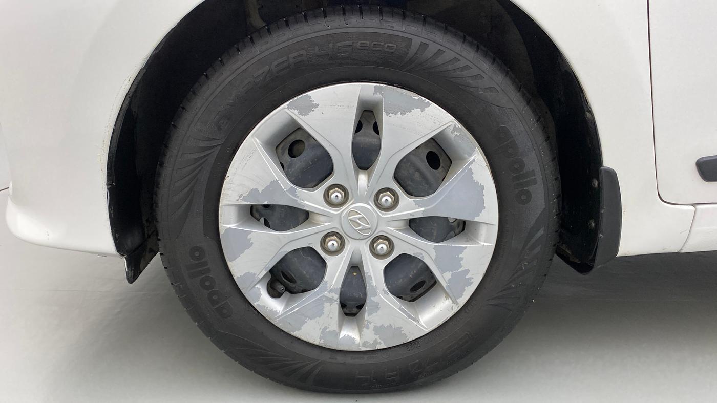2017 Hyundai Grand i10 SPORTZ (O) 1.2 U2 CRDI, Diesel, Manual, 79,484 km, Left Front Wheel