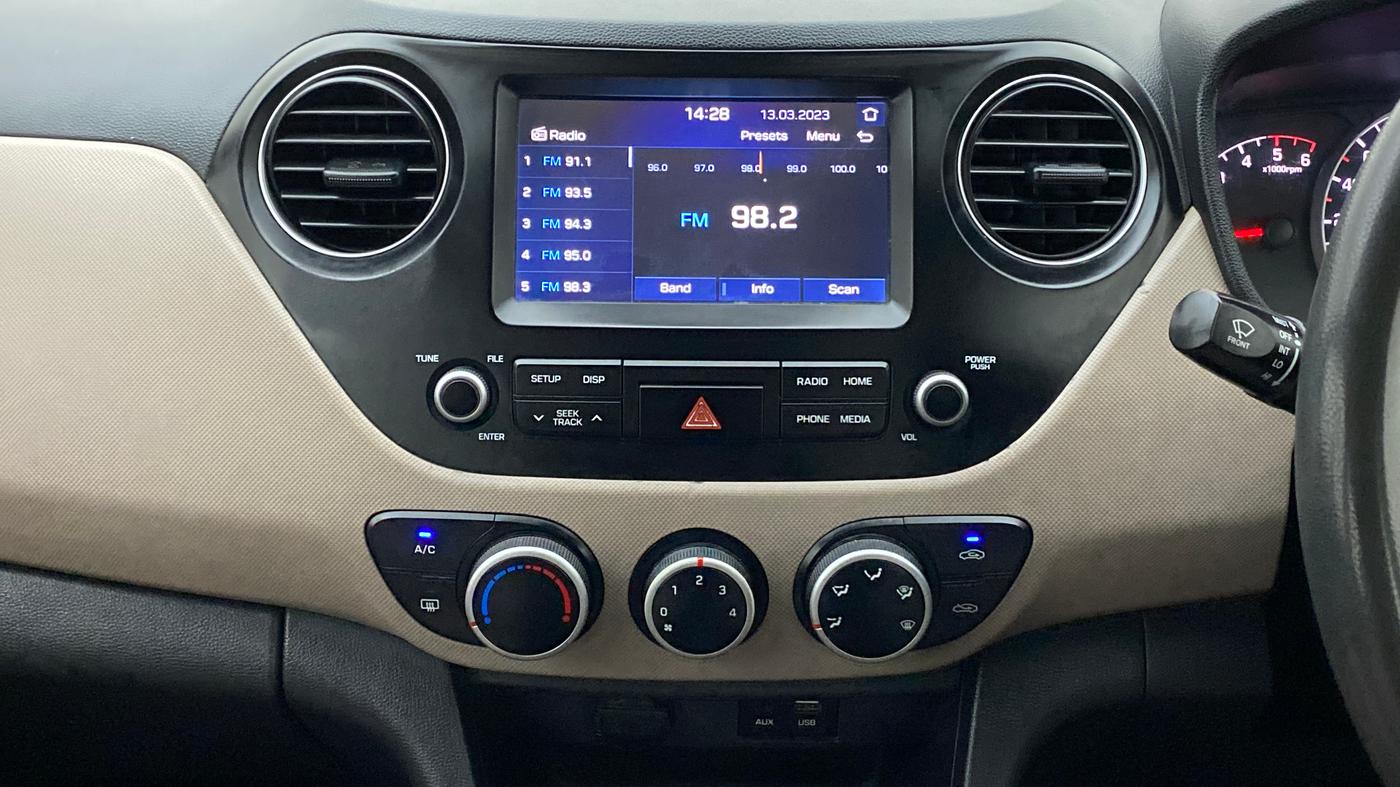 2017 Hyundai Grand i10 SPORTZ (O) 1.2 U2 CRDI, Diesel, Manual, 79,484 km, Air Conditioner