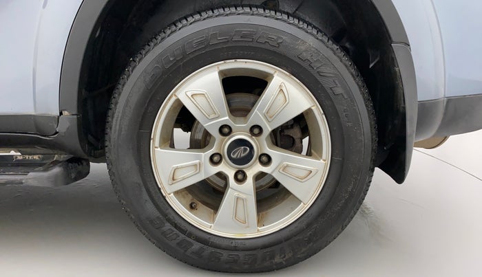 2012 Mahindra XUV500 W8 AWD, Diesel, Manual, 1,16,250 km, Left Rear Wheel