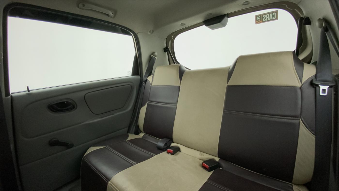 2013 Maruti Alto K10 LXI, Petrol, Manual, 34,472 km, Right Side Rear Door Cabin