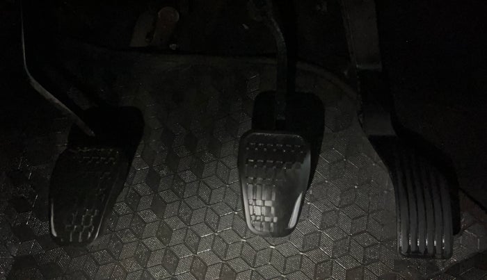 2022 Tata NEXON XM PETROL, Petrol, Manual, 66,020 km, Pedals