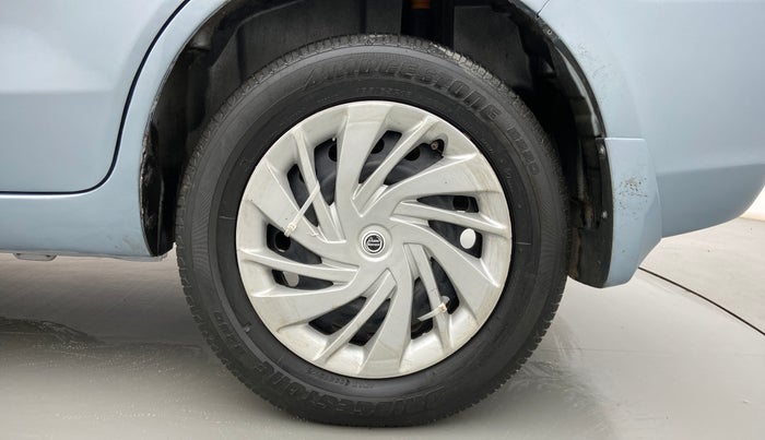 2013 Maruti Ertiga VDI, Diesel, Manual, 1,13,110 km, Left Rear Wheel