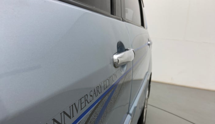 2013 Maruti Ertiga VDI, Diesel, Manual, 1,13,110 km, Front passenger door - Slightly dented