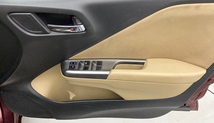 2014 Honda City 1.5L I-VTEC V MT, Petrol, Manual, 1,09,832 km, Driver Side Door Panels Control
