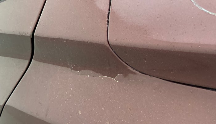 2014 Honda City 1.5L I-VTEC V MT, Petrol, Manual, 1,09,832 km, Left quarter panel - Paint has minor damage