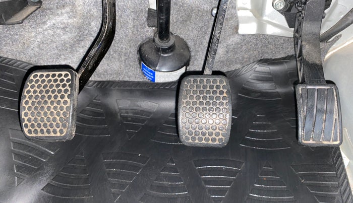 2021 Maruti Eeco 7 STR, Petrol, Manual, 4,950 km, Pedals