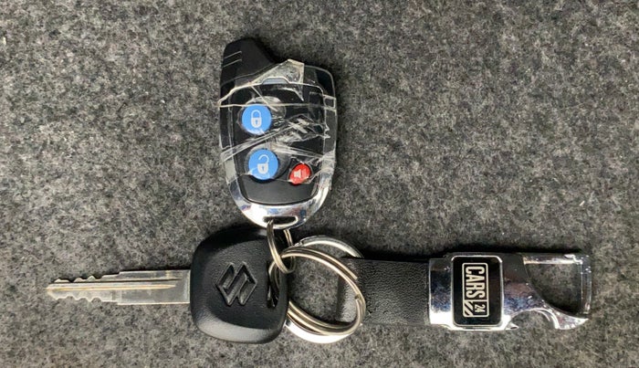 2021 Maruti Eeco 7 STR, Petrol, Manual, 4,950 km, Key Close Up