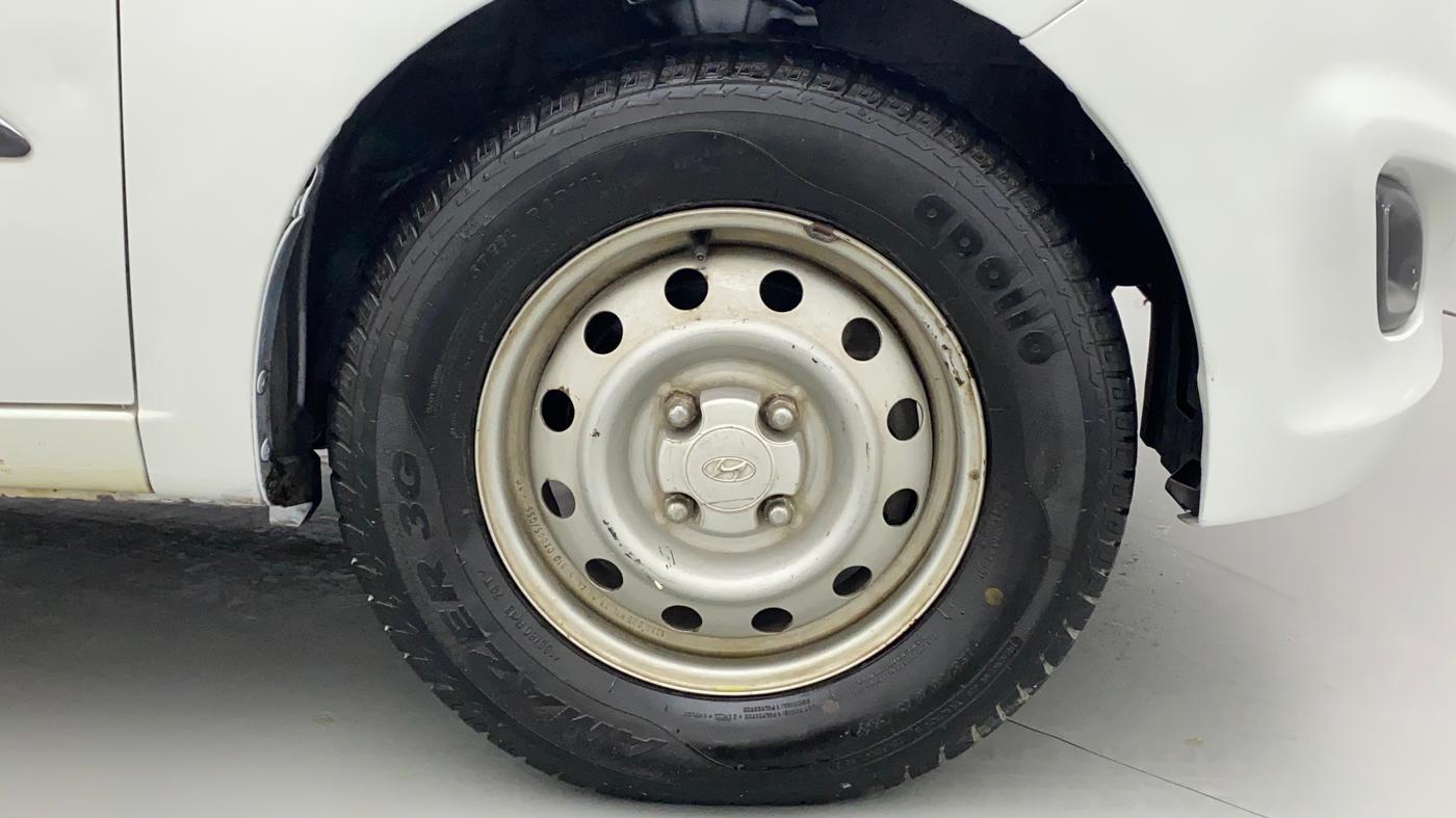 2010 Hyundai i10 ERA 1.1, Petrol, Manual, 47,112 km, Right Front Wheel