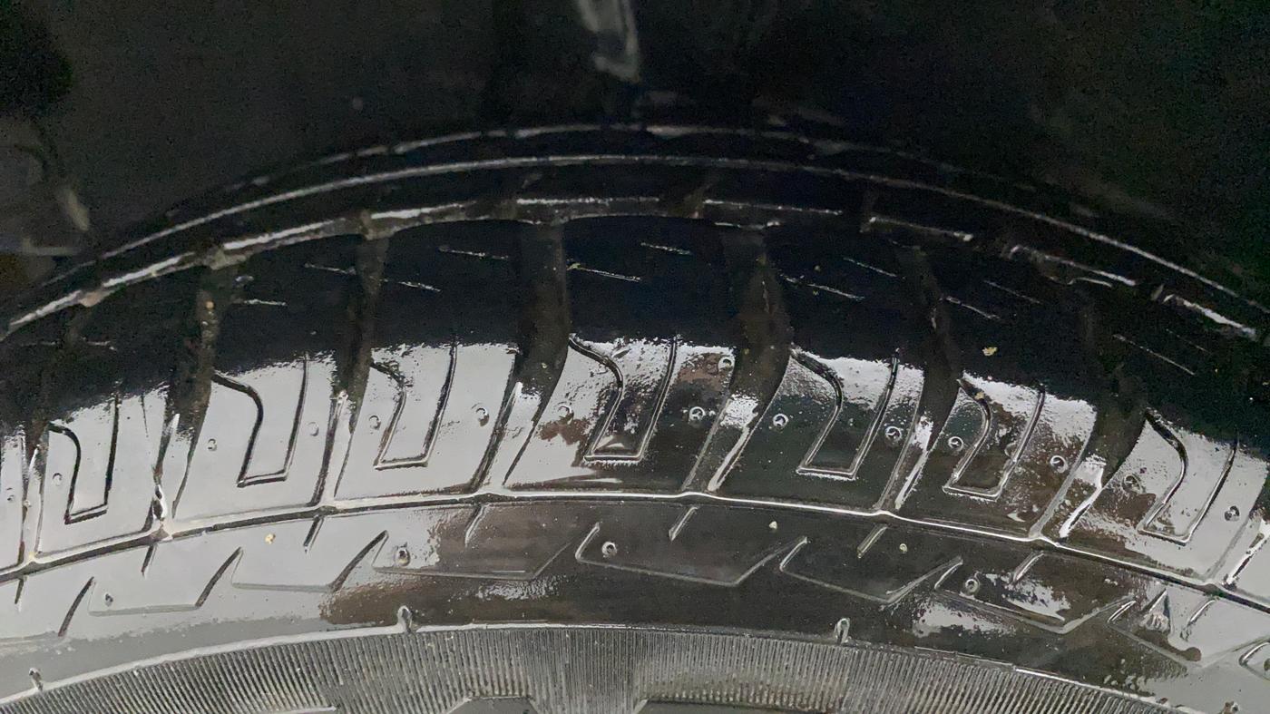 2010 Hyundai i10 ERA 1.1, Petrol, Manual, 47,112 km, Left Front Tyre Tread