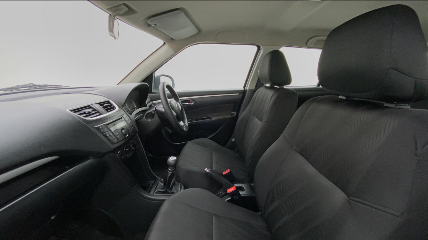 2013 Maruti Swift VDI, Diesel, Manual, 44,253 km, Right Side Front Door Cabin