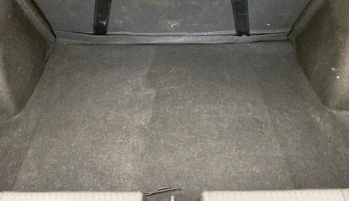2017 Maruti Dzire ZXI PLUS, Petrol, Manual, 31,953 km, Boot Inside