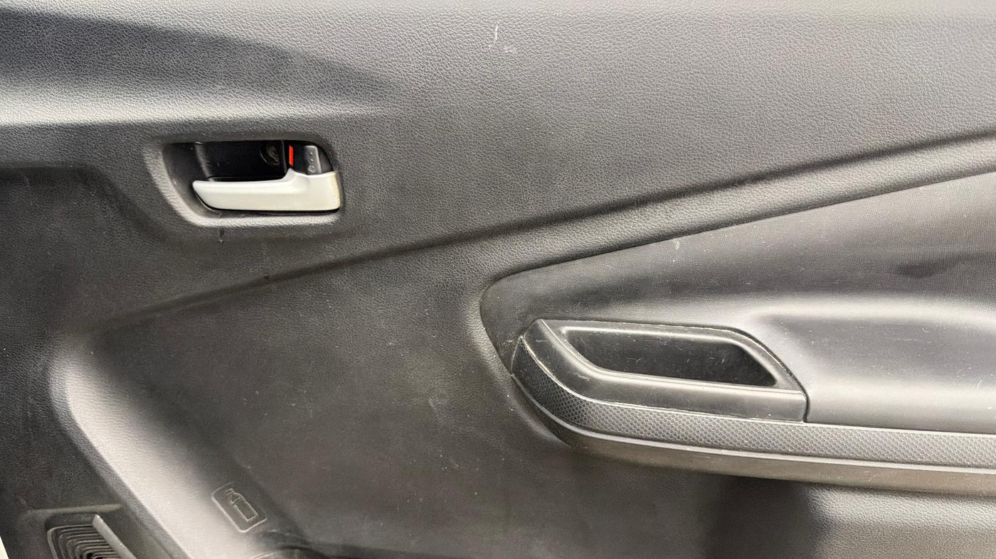 2022 Maruti Celerio VXI, Petrol, Manual, 35,761 km, Driver Side Door Panels Control