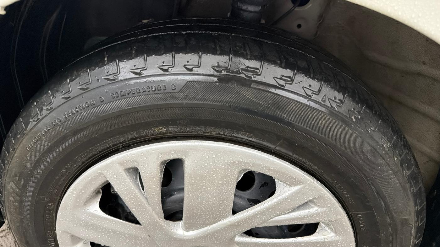 2022 Maruti Celerio VXI, Petrol, Manual, 35,761 km, Left Front Tyre Tread