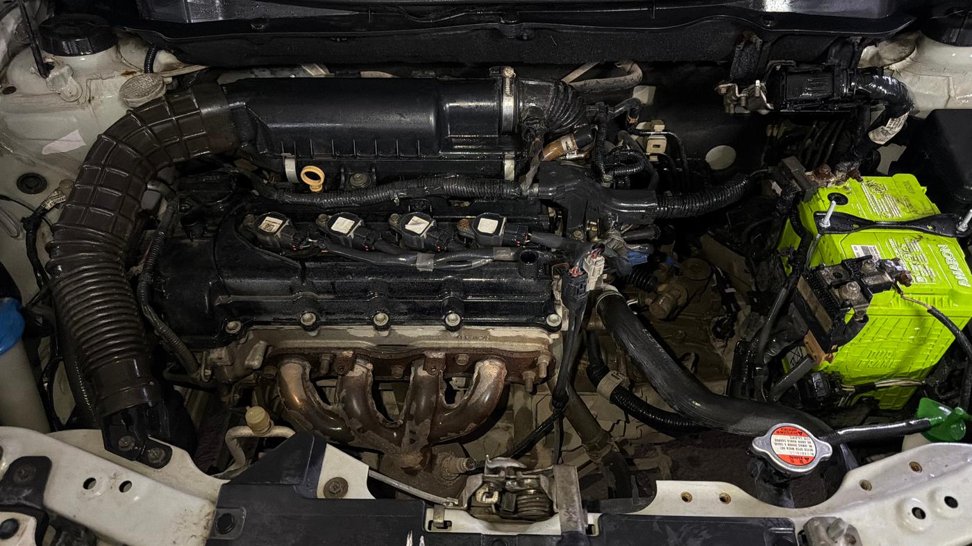 2018 Maruti Swift VXI, Petrol, Manual, 59,675 km, Engine View