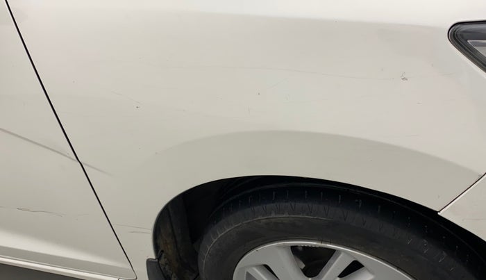 2015 Honda Jazz 1.2L I-VTEC V AT, Petrol, Automatic, 97,050 km, Right fender - Slightly dented