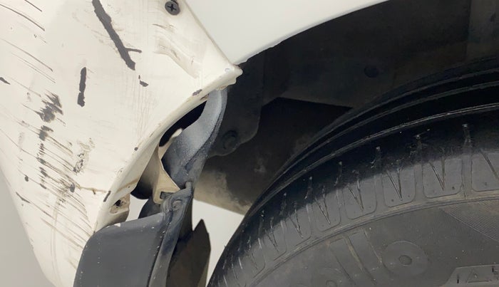 2015 Honda Jazz 1.2L I-VTEC V AT, Petrol, Automatic, 97,050 km, Right quarter panel - Lining has minor damage