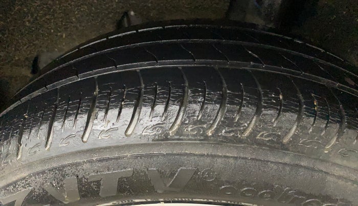 2021 Maruti Baleno DELTA PETROL 1.2, Petrol, Manual, 48,436 km, Left Rear Tyre Tread