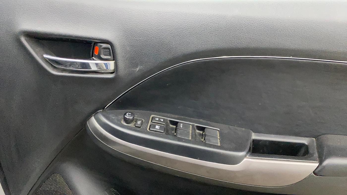 2021 Maruti Baleno DELTA PETROL 1.2, Petrol, Manual, 48,436 km, Driver Side Door Panels Control