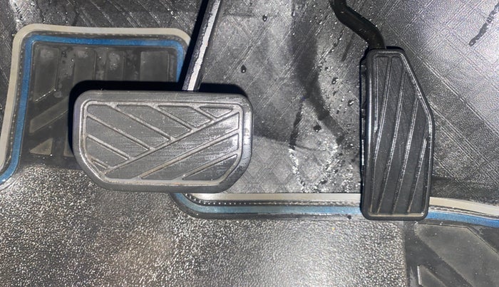 2023 Maruti IGNIS ZETA 1.2 AMT, Petrol, Automatic, 8,743 km, Pedals