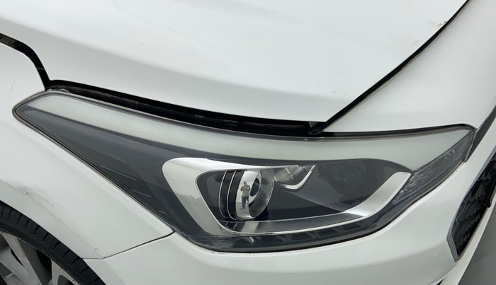 2017 Hyundai Elite i20 ASTA 1.2 (O), Petrol, Manual, 40,212 km, Right headlight - Minor scratches