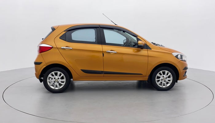 2018 Tata Tiago XZ PETROL, Petrol, Manual, 38,562 km, Right Side View
