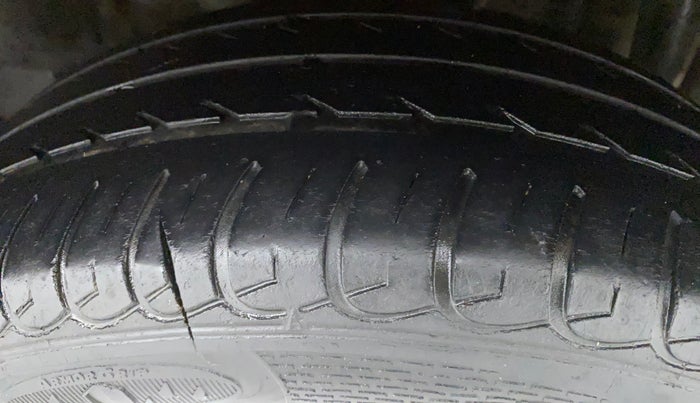 2018 Tata Tiago XZ PETROL, Petrol, Manual, 38,562 km, Left Rear Tyre Tread