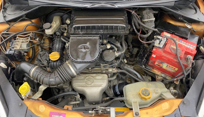 2018 Tata Tiago XZ PETROL, Petrol, Manual, 38,562 km, Open Bonet
