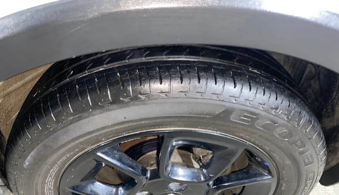 2021 Maruti IGNIS ALPHA 1.2 AMT, Petrol, Automatic, 29,402 km, Right Front Tyre Tread