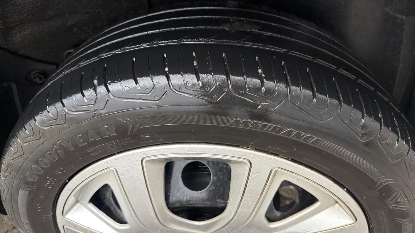 2022 Tata ALTROZ XT PETROL, Petrol, Manual, 57,572 km, Left Rear Tyre Tread