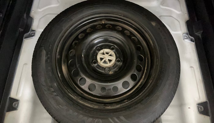 2021 KIA SELTOS HTE 1.5 PETROL, Petrol, Manual, 85,024 km, Spare Tyre