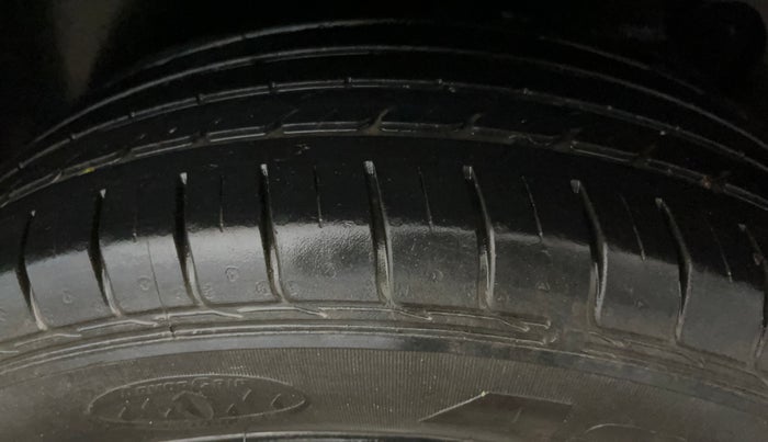 2021 KIA SELTOS HTE 1.5 PETROL, Petrol, Manual, 85,024 km, Left Rear Tyre Tread