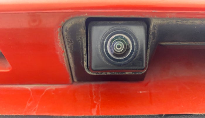 2019 Mahindra XUV300 W8 1.2 PETROL, Petrol, Manual, 58,517 km, Parking Camera