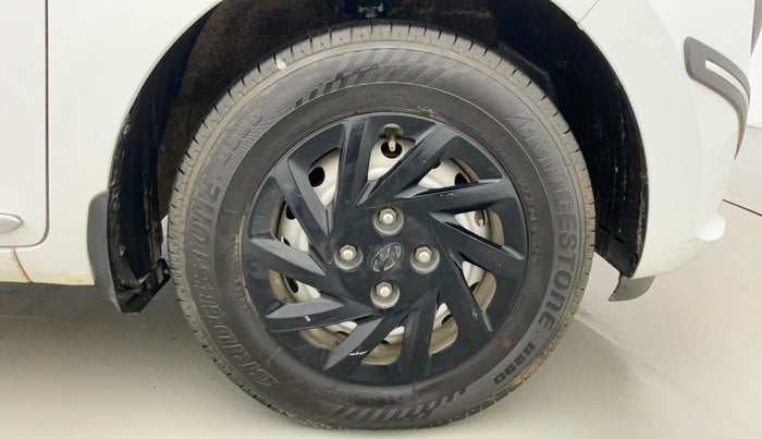 2021 Hyundai NEW SANTRO SPORTZ EXECUTIVE MT CNG, CNG, Manual, 89,396 km, Right Front Wheel