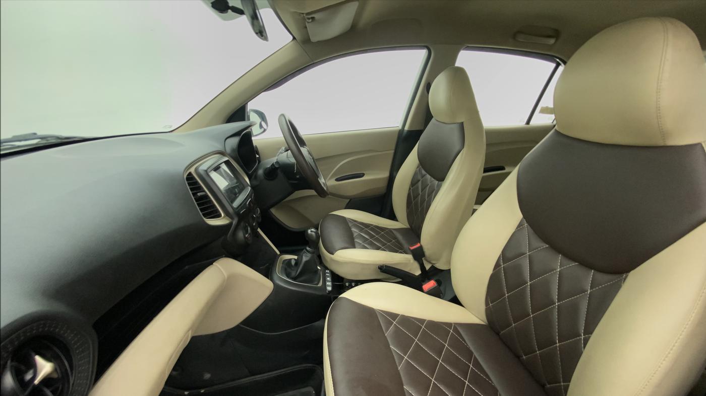 2021 Hyundai NEW SANTRO SPORTZ EXECUTIVE MT CNG, CNG, Manual, 89,396 km, Right Side Front Door Cabin