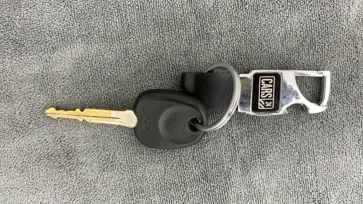 2021 Hyundai NEW SANTRO SPORTZ EXECUTIVE MT CNG, CNG, Manual, 89,396 km, Key Close Up