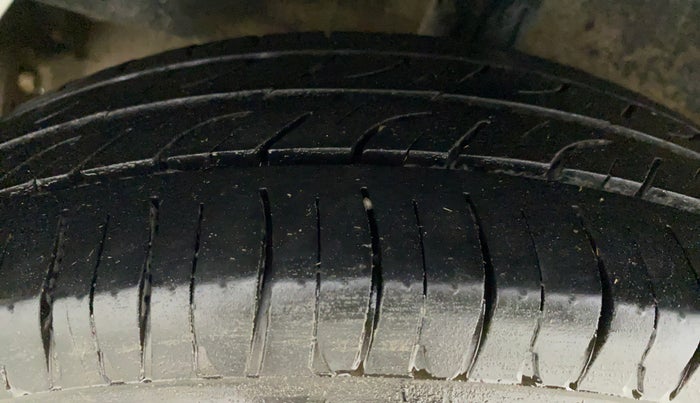 2021 Hyundai NEW SANTRO SPORTZ EXECUTIVE MT CNG, CNG, Manual, 89,396 km, Right Rear Tyre Tread
