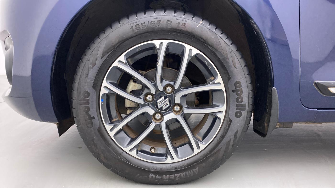 2018 Maruti Swift ZXI + AMT, Petrol, Automatic, 94,642 km, Left Front Wheel