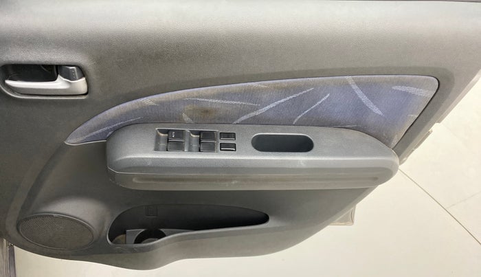 2010 Maruti Ritz VXI, Petrol, Manual, 48,079 km, Driver Side Door Panels Control