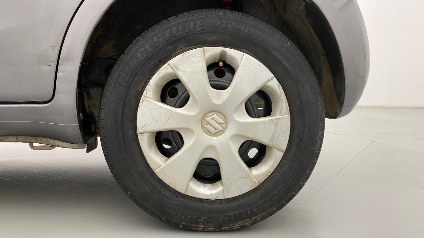 2010 Maruti Ritz VXI, Petrol, Manual, 48,079 km, Left Rear Wheel