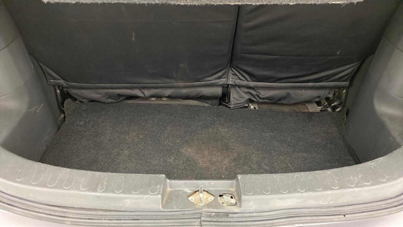 2010 Maruti Ritz VXI, Petrol, Manual, 48,079 km, Boot Inside