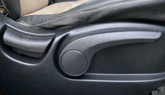 2018 Hyundai Creta 1.4 E PLUS CRDI, Diesel, Manual, 44,119 km, Driver Side Adjustment Panel